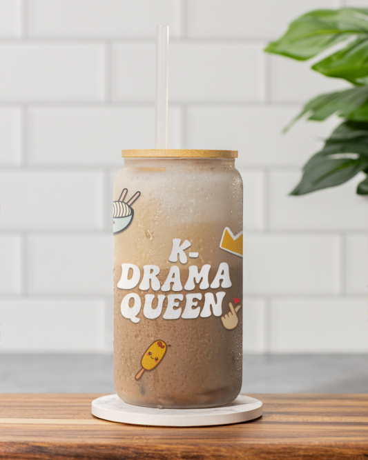 K-Drama Queen – 500 ml Glass Sipper